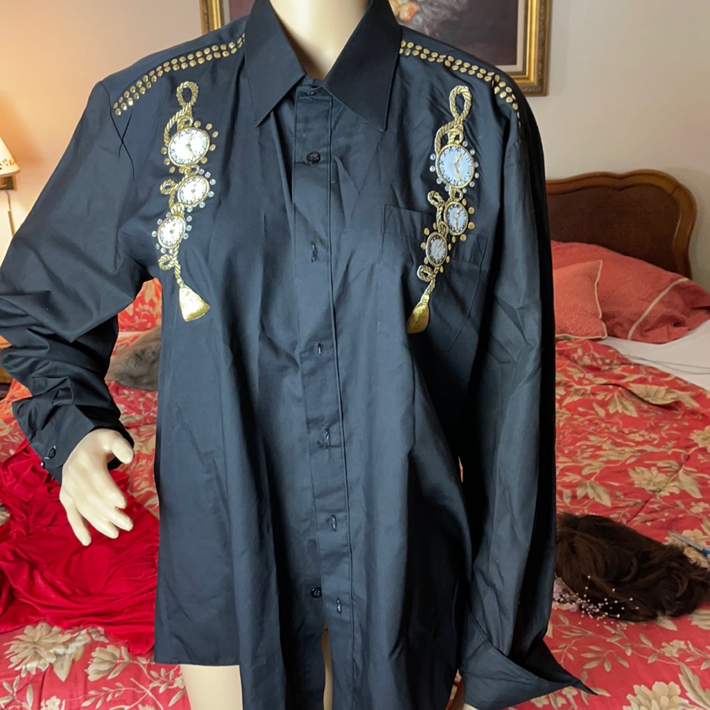 Vintage 1960s Shirt With Timeless Clock Appliqus Nwot L